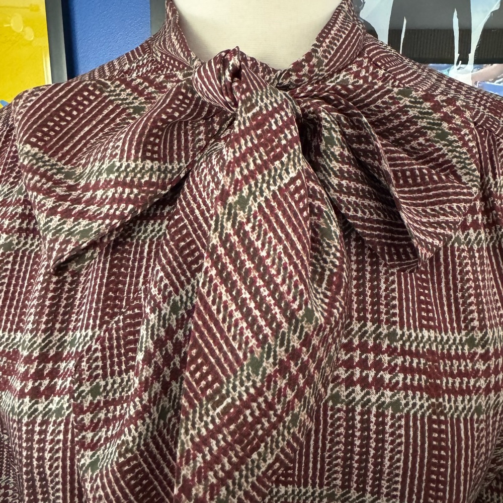 Plaid Women's Blouse with Bow Tie - Picture 3 of 6